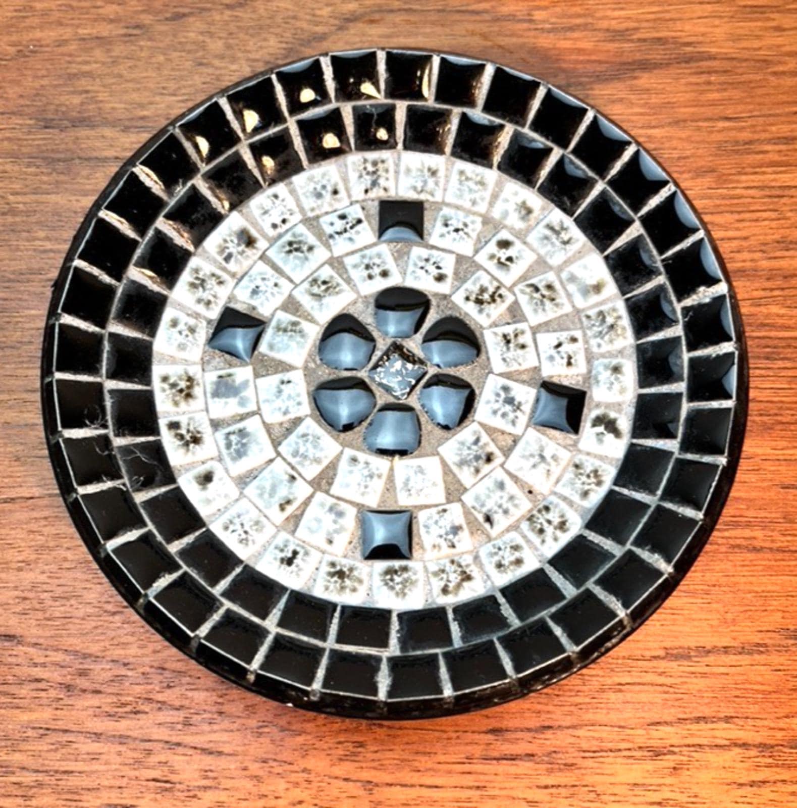 Decorative Ceramics & Procelain