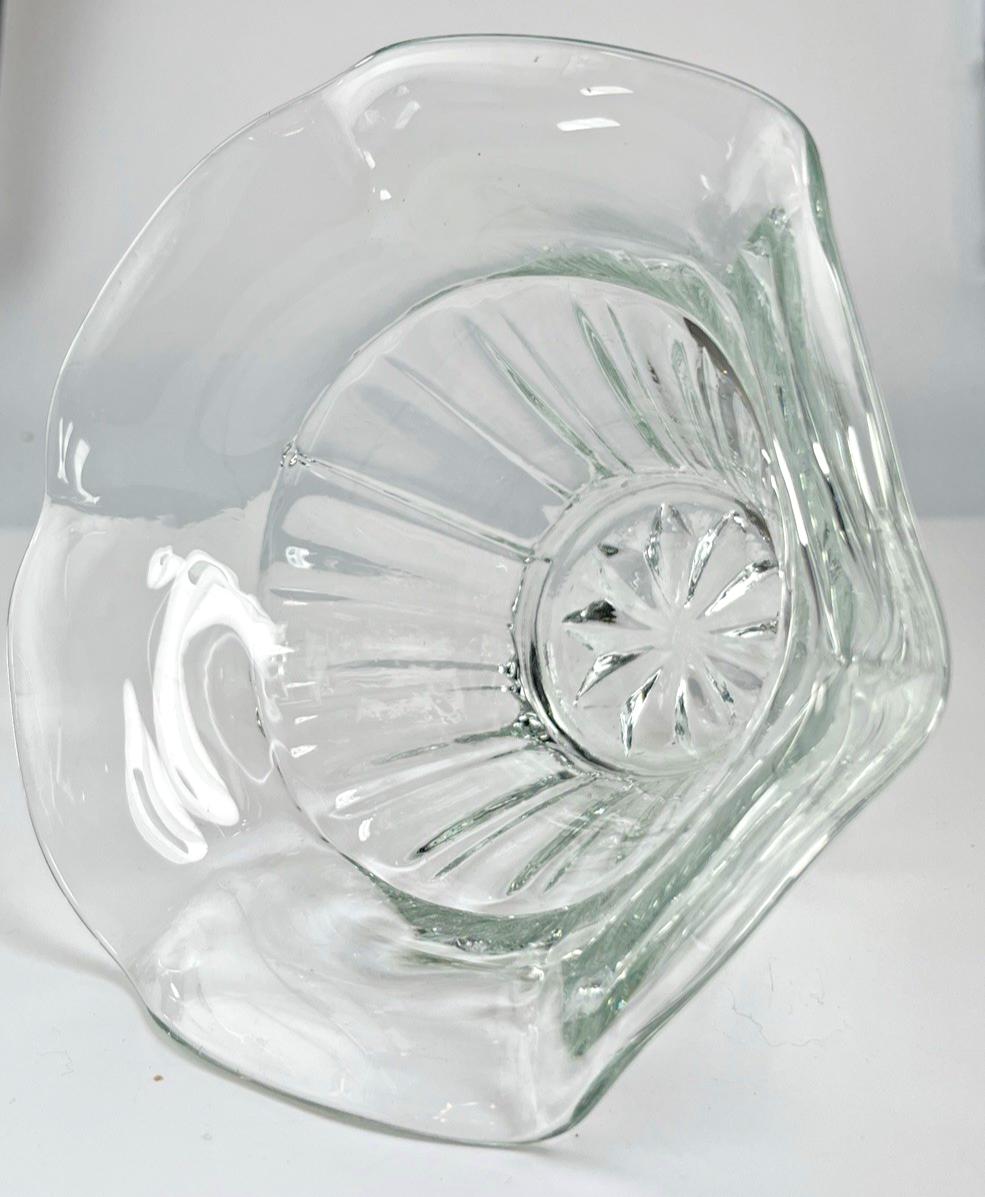 Art deco glass bowl w/ scalloped rim – 8.5cm h x 13cm w decorative