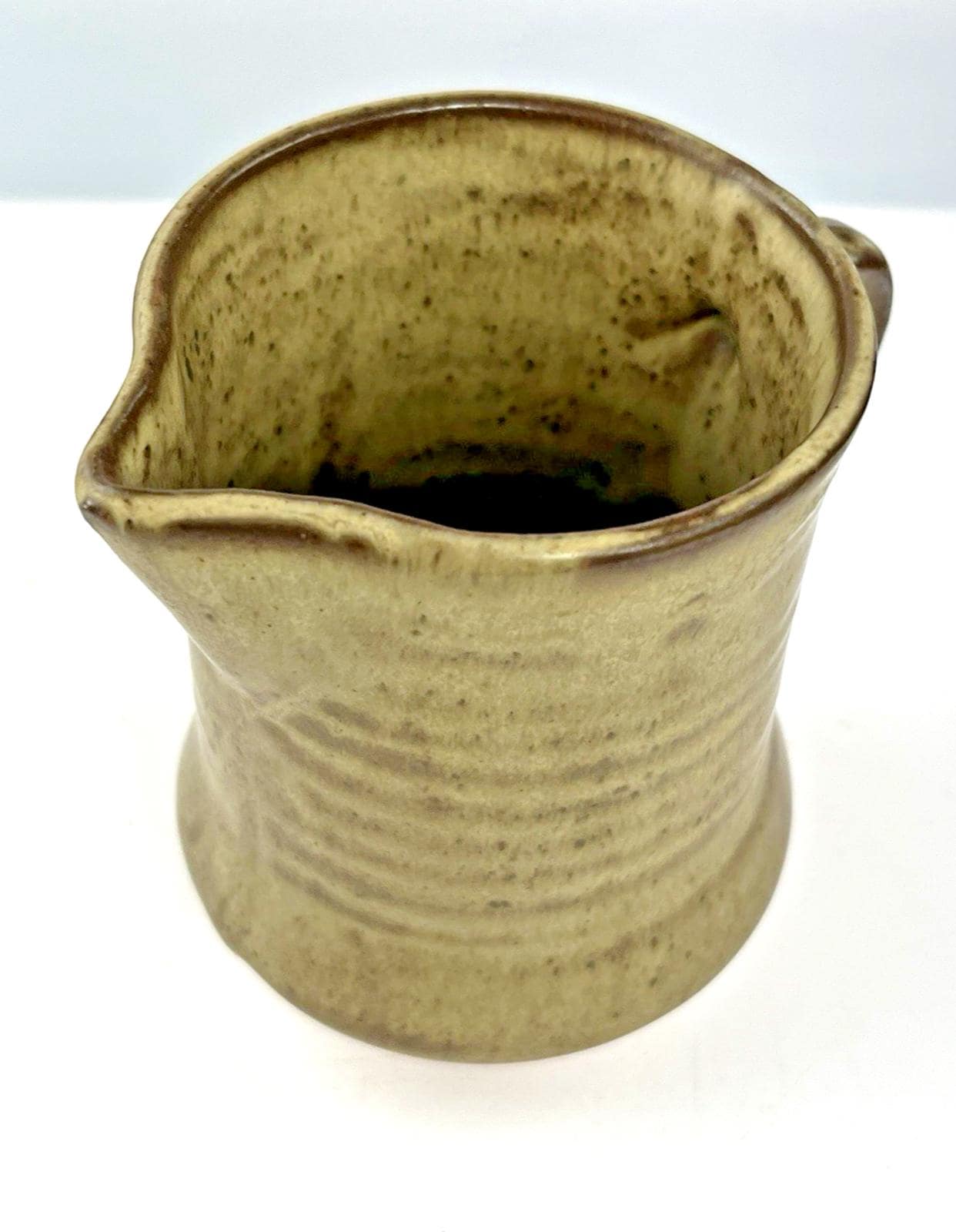 Mid Century Pottery Jug. Vintage Milk Ju or Water Jug. 1970s Pottery Kitchenware 10cm High x 11cm Wide