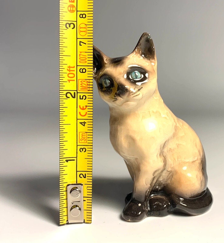 Vintage Goebel Siamese Cat Figurine: West Germany Porcelain