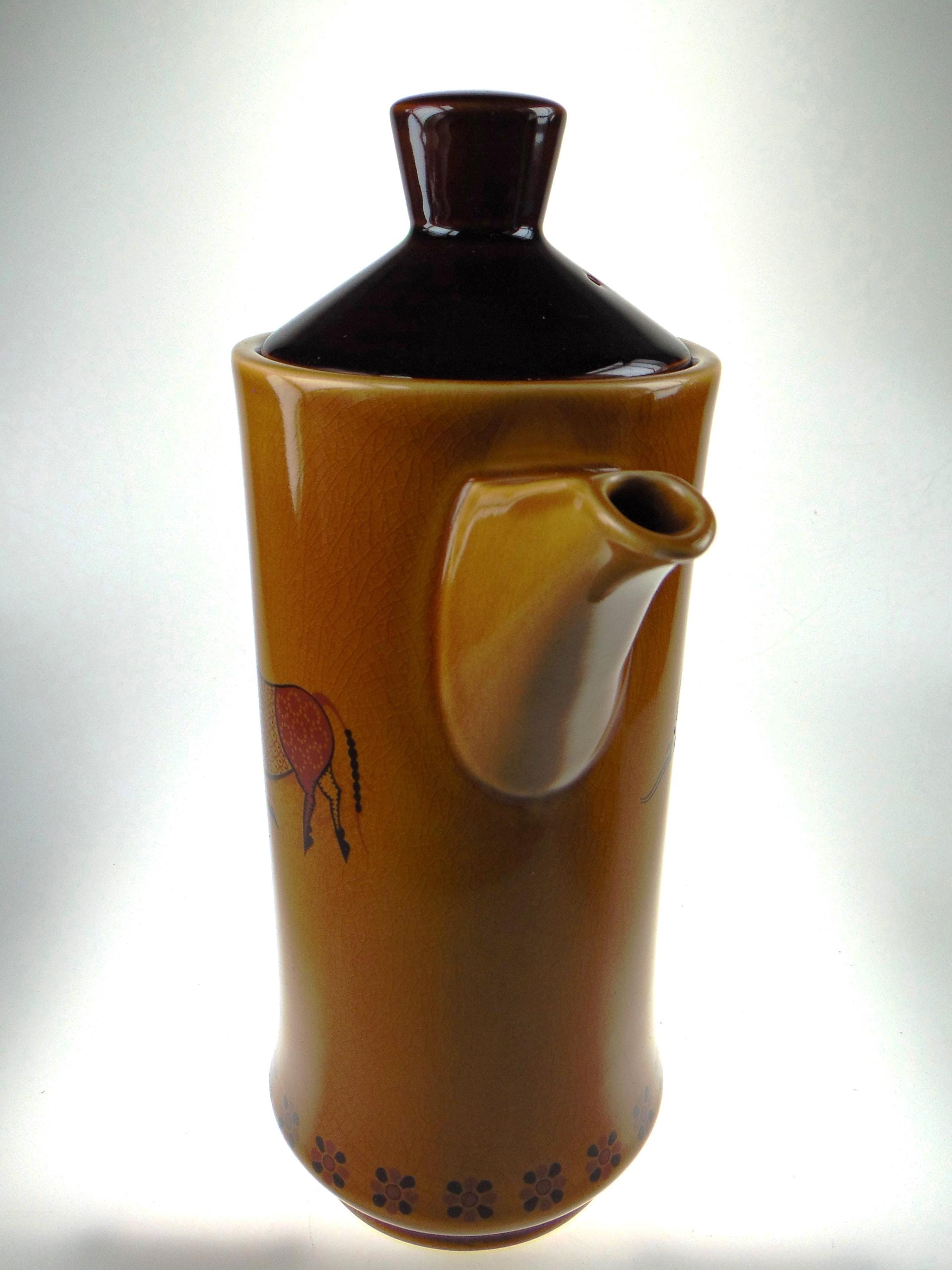 Royal Worcester Palissy Sierra Coffee Pot: Mid-Century Taurus Design