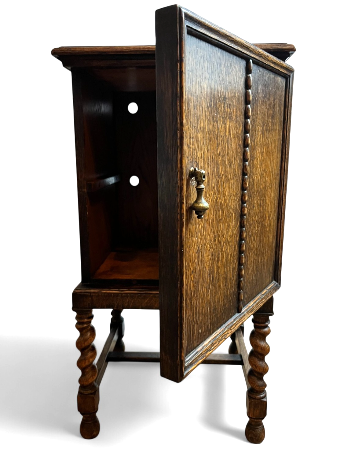 Antique Oak Cabinet with Barley Twist Legs Early 20th Century Bedside Cabinet