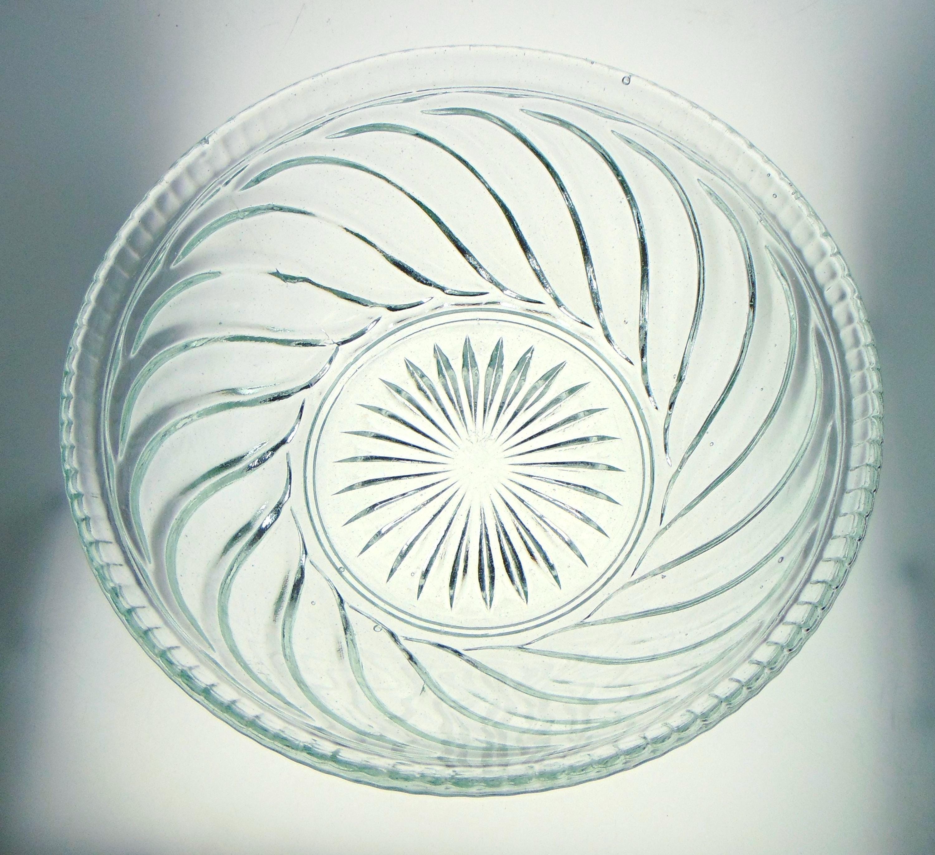 Art Deco Swedish Glass Bowl: Fyens 'Skjold' Shield Bowl