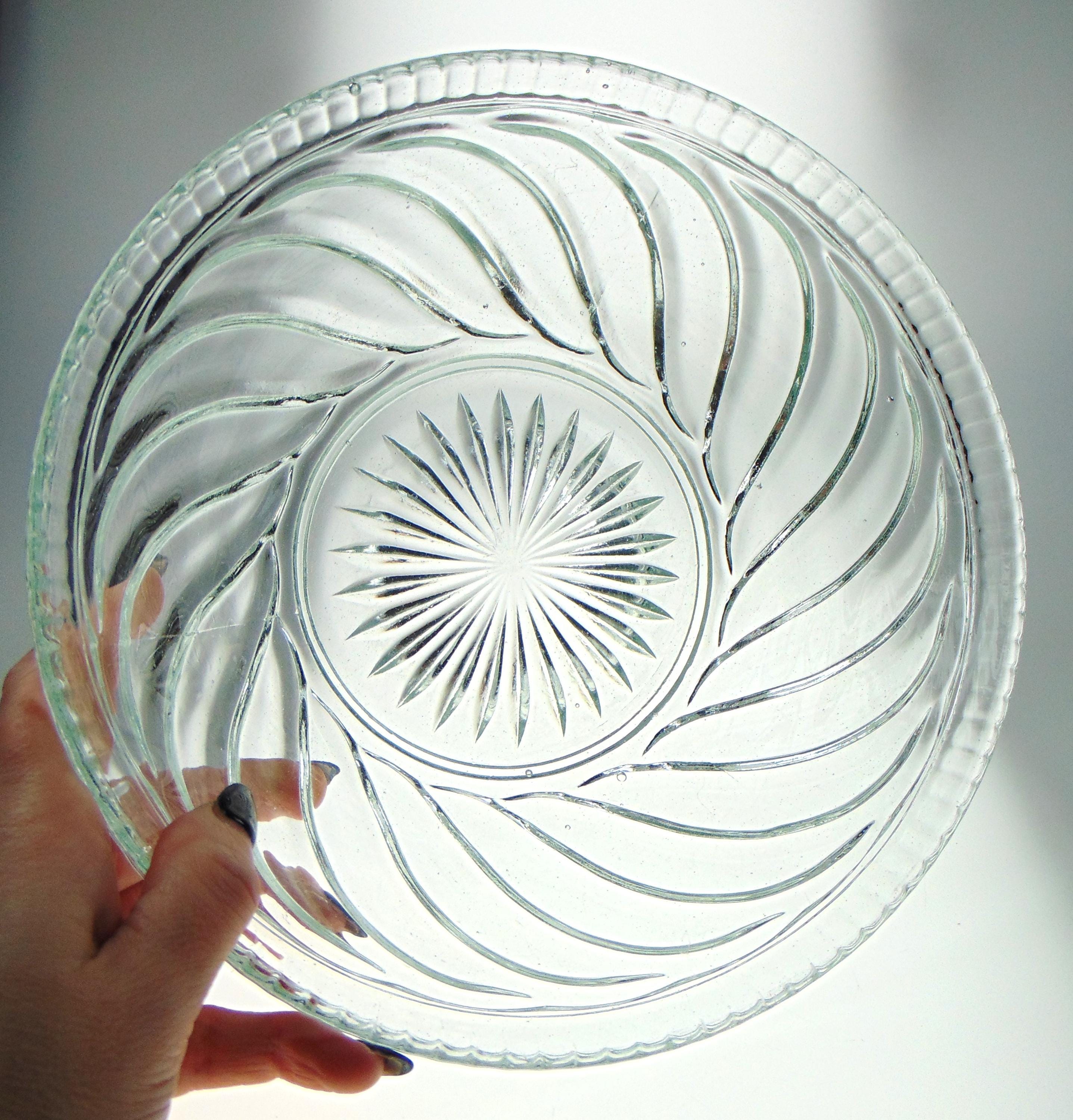 Art Deco Swedish Glass Bowl: Fyens 'Skjold' Shield Bowl