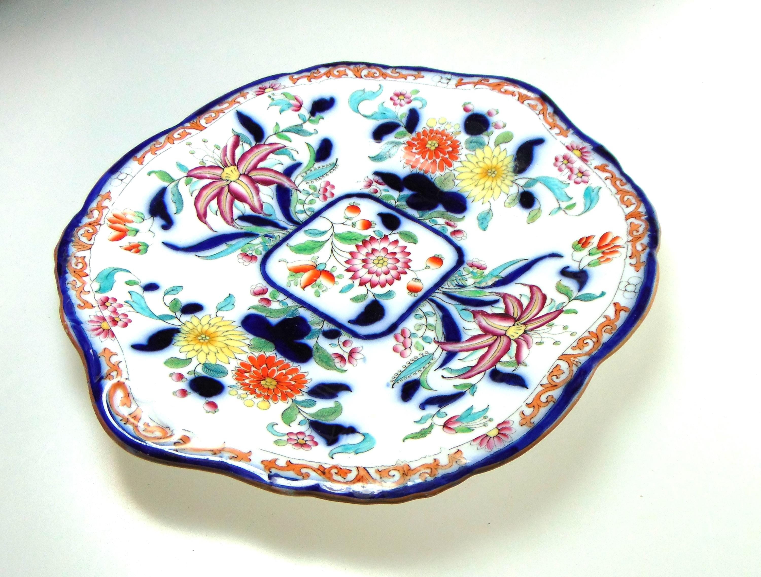 Antique Chinese Pattern Plate in Red, Blue, Yellow, Green and White. Decorative Collectors Plate