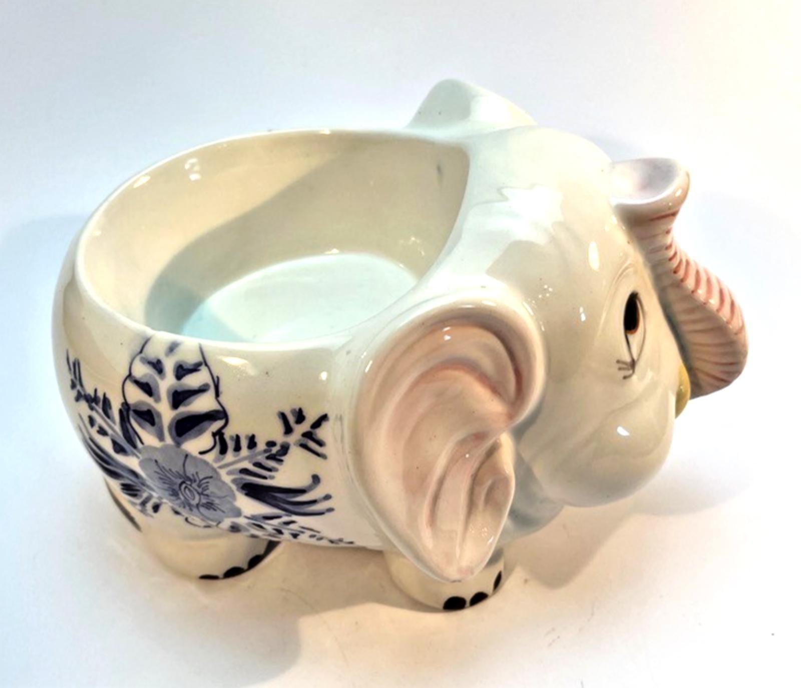 Vintage Ceramic Elephant Planter, Hand Painted Kitsch Plant Pot Figurine 20cm