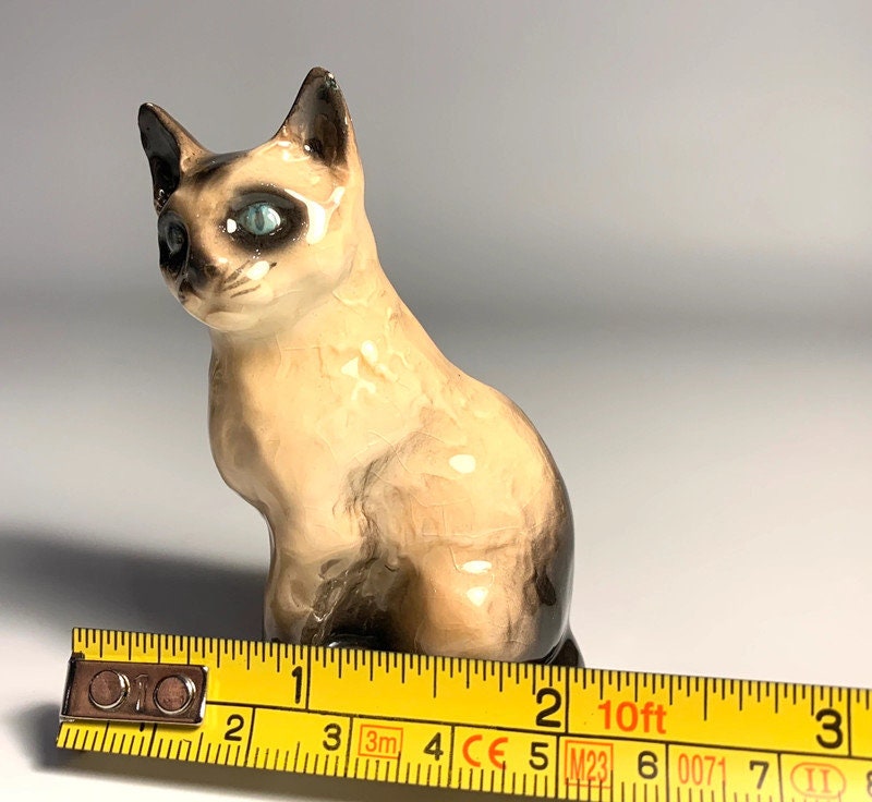 Vintage Goebel Siamese Cat Figurine: West Germany Porcelain