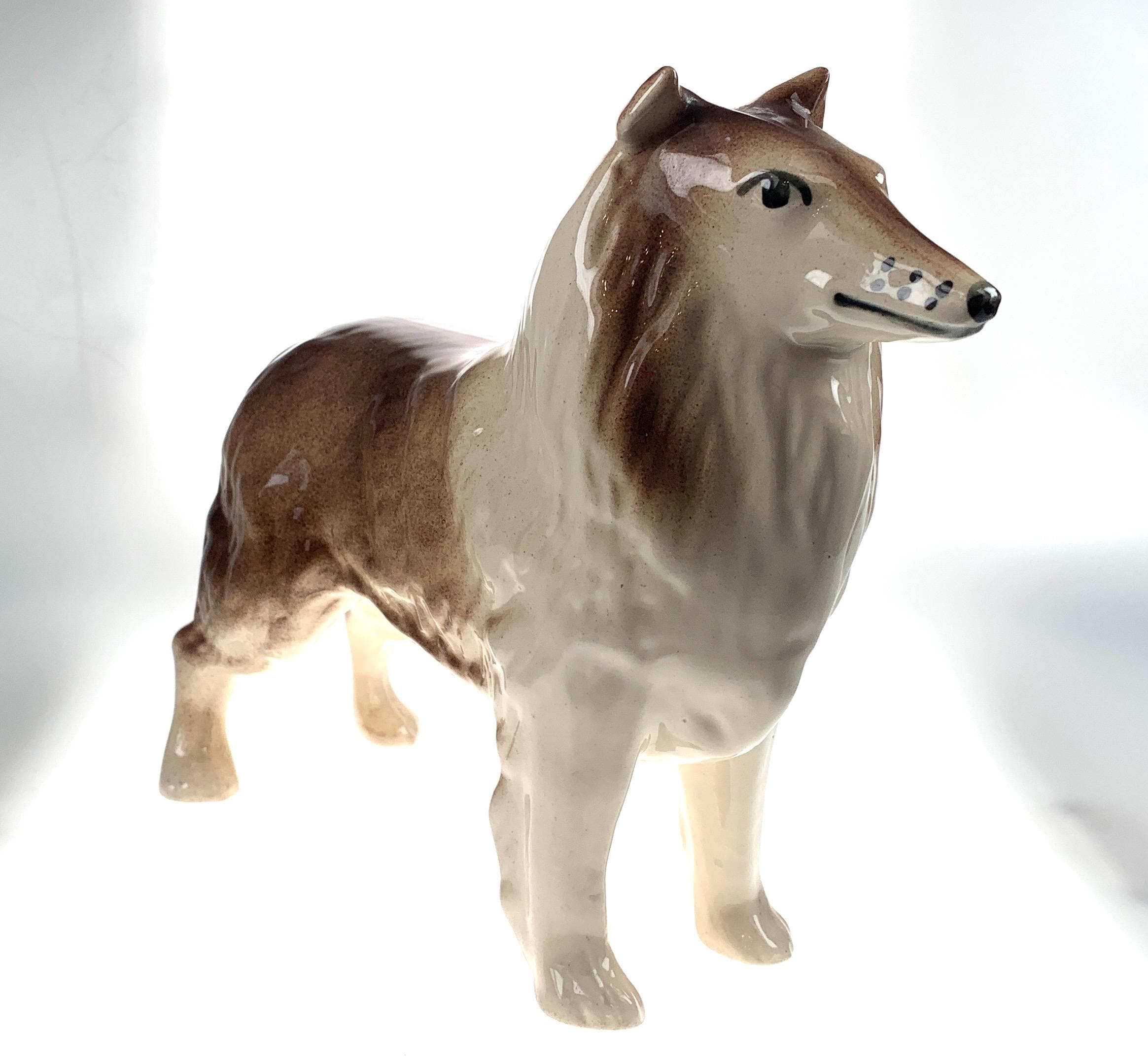 Vintage Porcelain Rough Collie Dog Figurine: Large Lassie Ornament