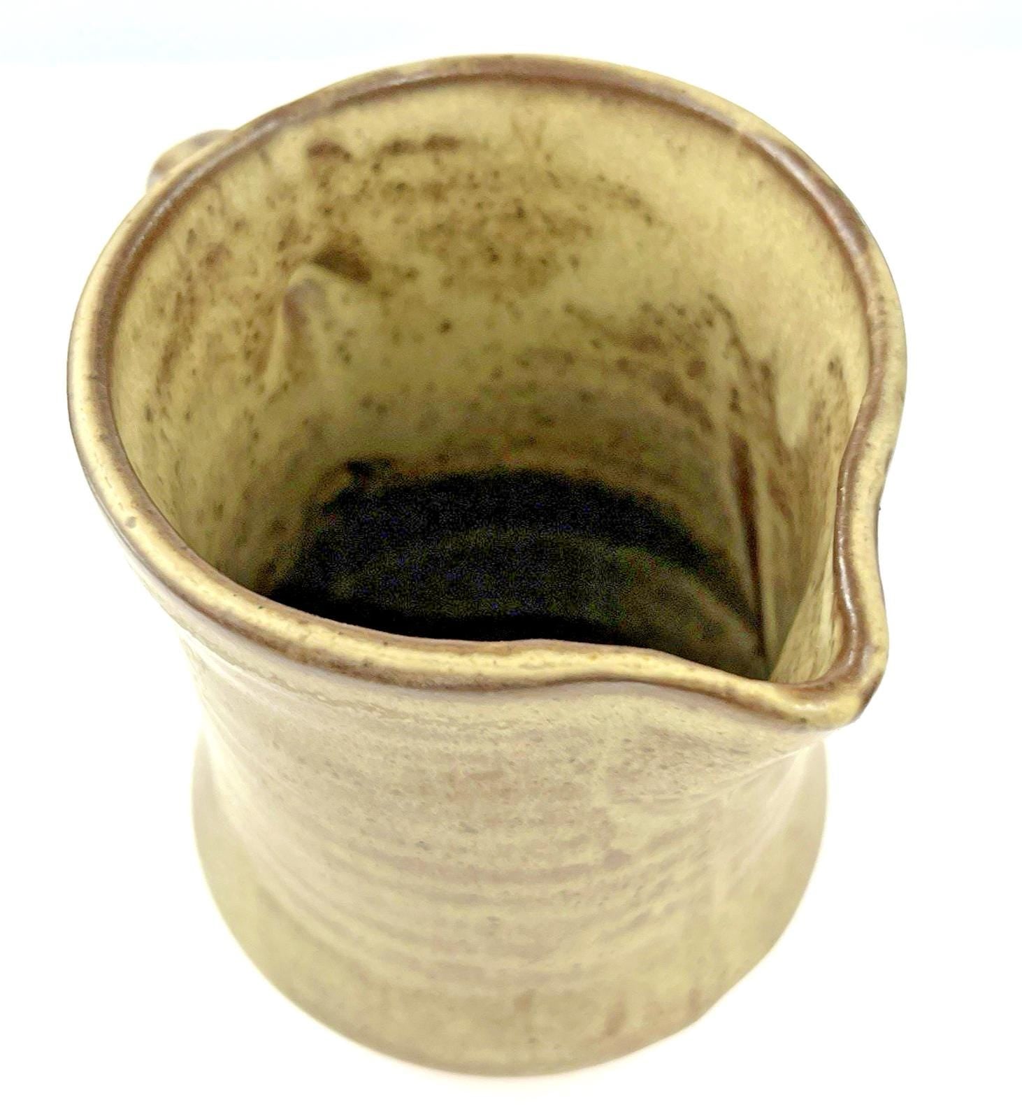 Mid Century Pottery Jug. Vintage Milk Ju or Water Jug. 1970s Pottery Kitchenware 10cm High x 11cm Wide