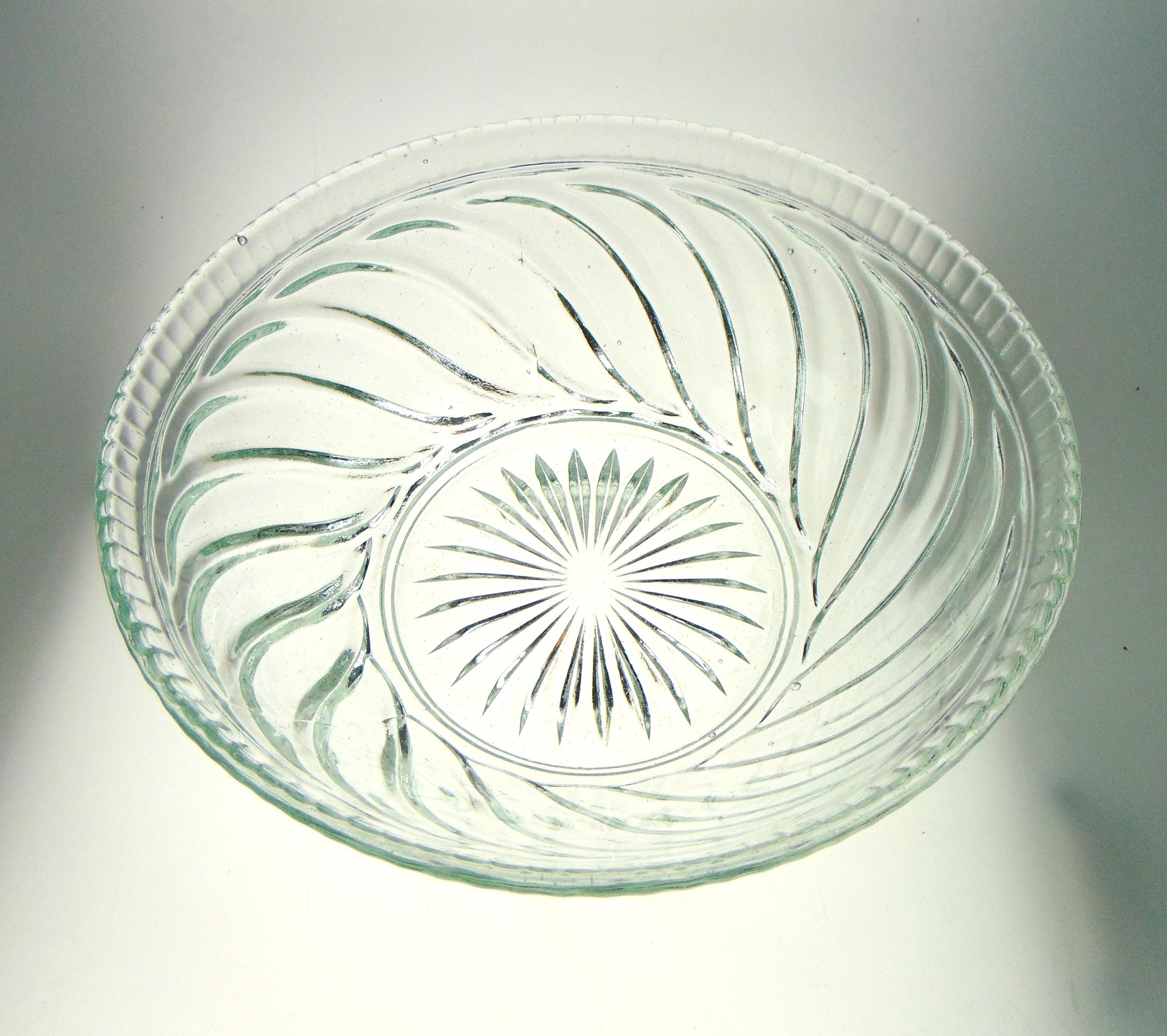 Art Deco Swedish Glass Bowl: Fyens 'Skjold' Shield Bowl