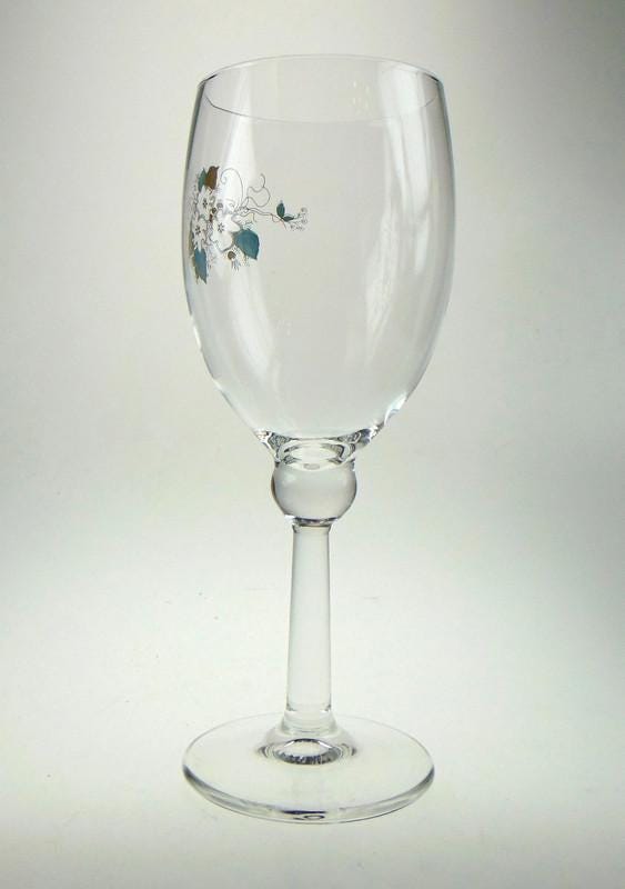 Mid Century Wine Glasses with White Floral Detail - Set of 5