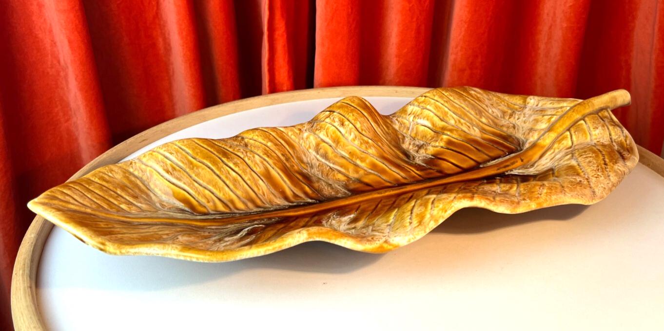 Wade California Pottery 3D Apple Leaf Majolica Drip Glaze Serving Platter 51cm
