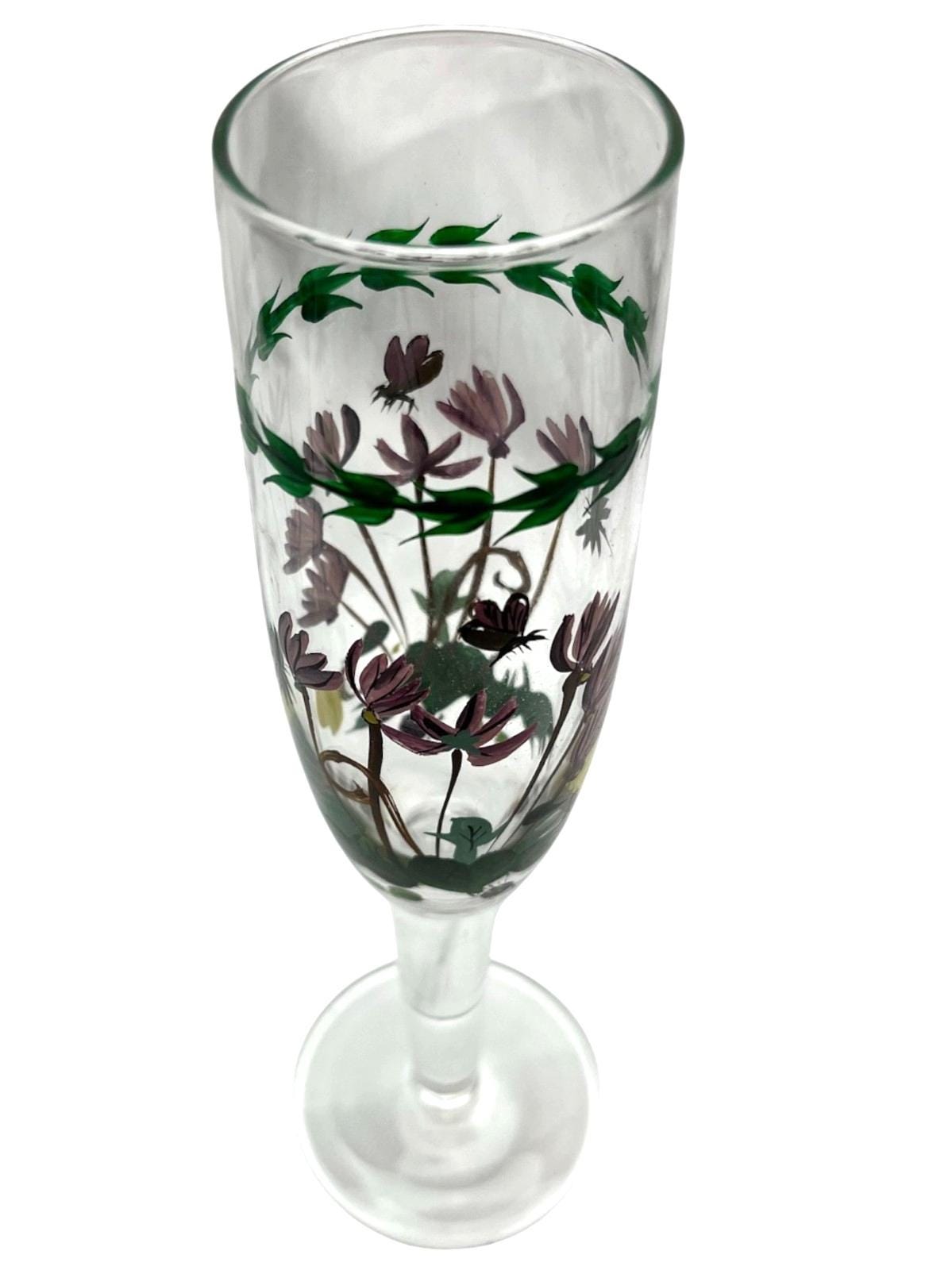 Set of 4 hand‑painted decorative champagne glasses – floral enamel art glassware 22cm. Champagne flutes