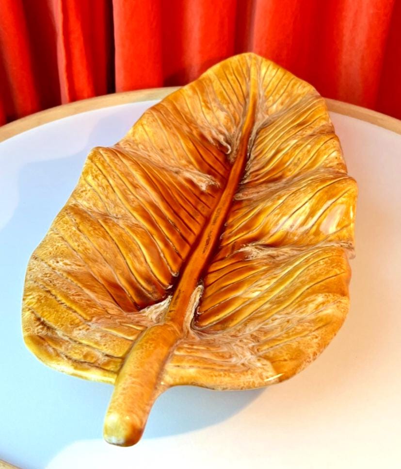Wade California Pottery 3D Apple Leaf Majolica Drip Glaze Serving Platter 51cm