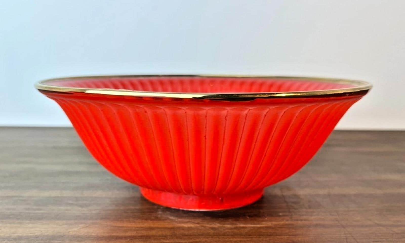 1950s Serving Bowl in Red & Clear Glass. Rippled Glass Pattern