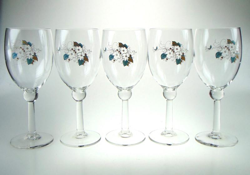 Mid Century Wine Glasses with White Floral Detail - Set of 5