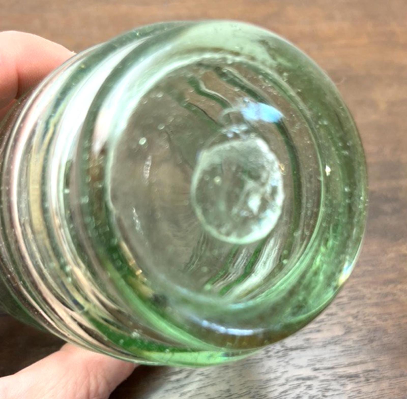 Vintage Green Etched Glass Tumbler – Sailing Ship Motif, Ribbed Base, 10 cm