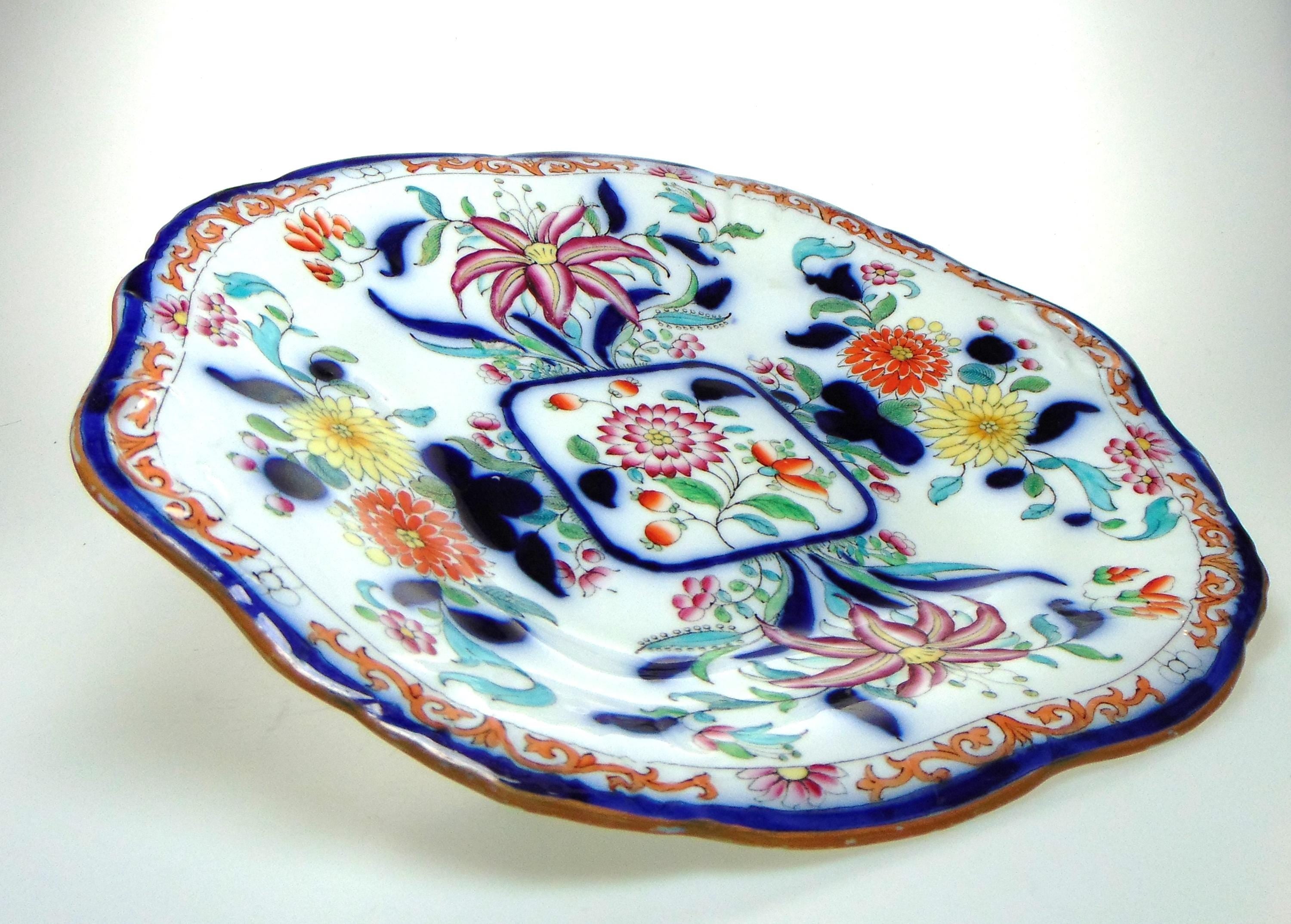 Antique Chinese Pattern Plate in Red, Blue, Yellow, Green and White. Decorative Collectors Plate
