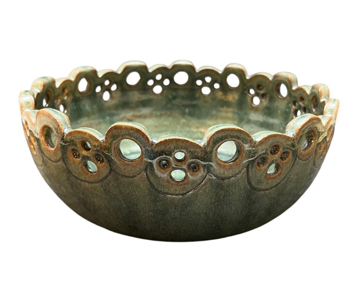 Studio Pottery Bowl Green Celadon Glaze Pierced Rim Signed Syl Macro 20cm Width