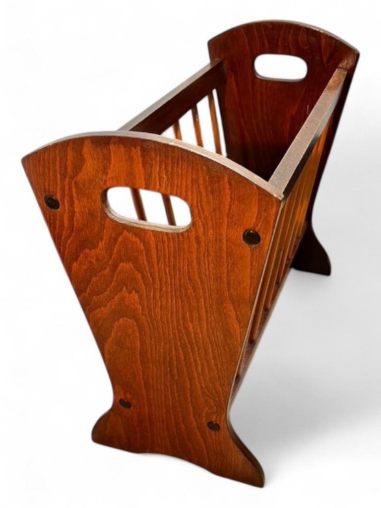 Vintage Wooden Magazine Rack – Mid Century Retro Spindle Storage Holder 1960s–70