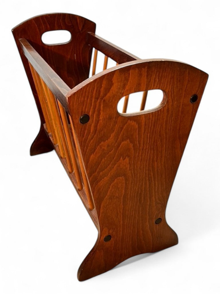 Vintage Wooden Magazine Rack – Mid Century Retro Spindle Storage Holder 1960s–70