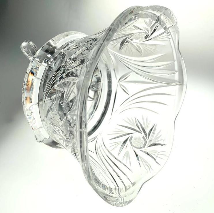 1938 Crystal Lidded Dish or Bowl on 3 Legs. Art Deco Crystal