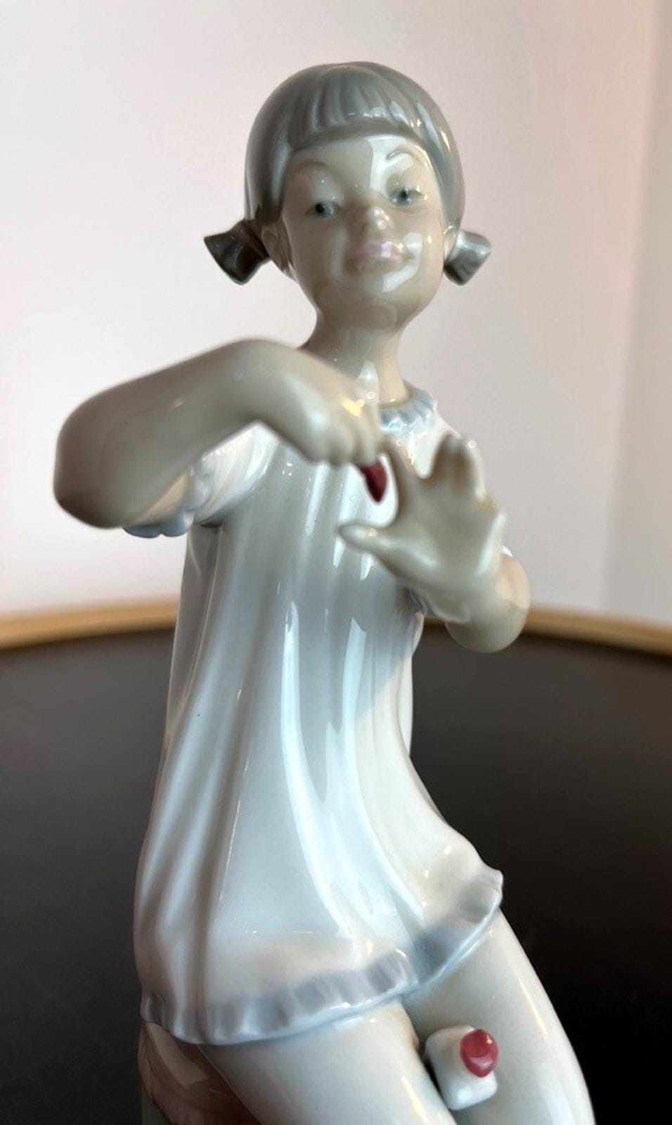 Lladro Girl Manicuring in Pyjamas, Number 1082 Nail Polish Porcelain Figurine
