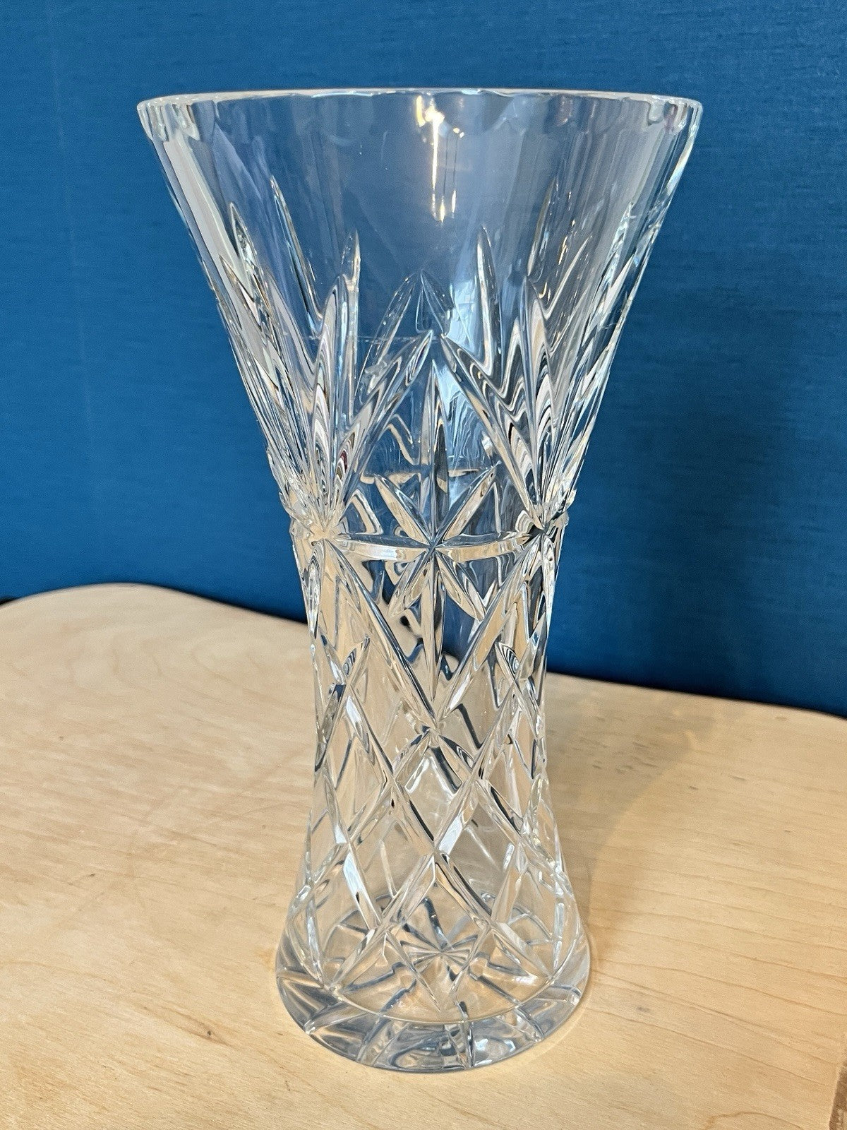 Large Lead Crystal Vase Diamond Cut Trumpet Vase 26cm Tall