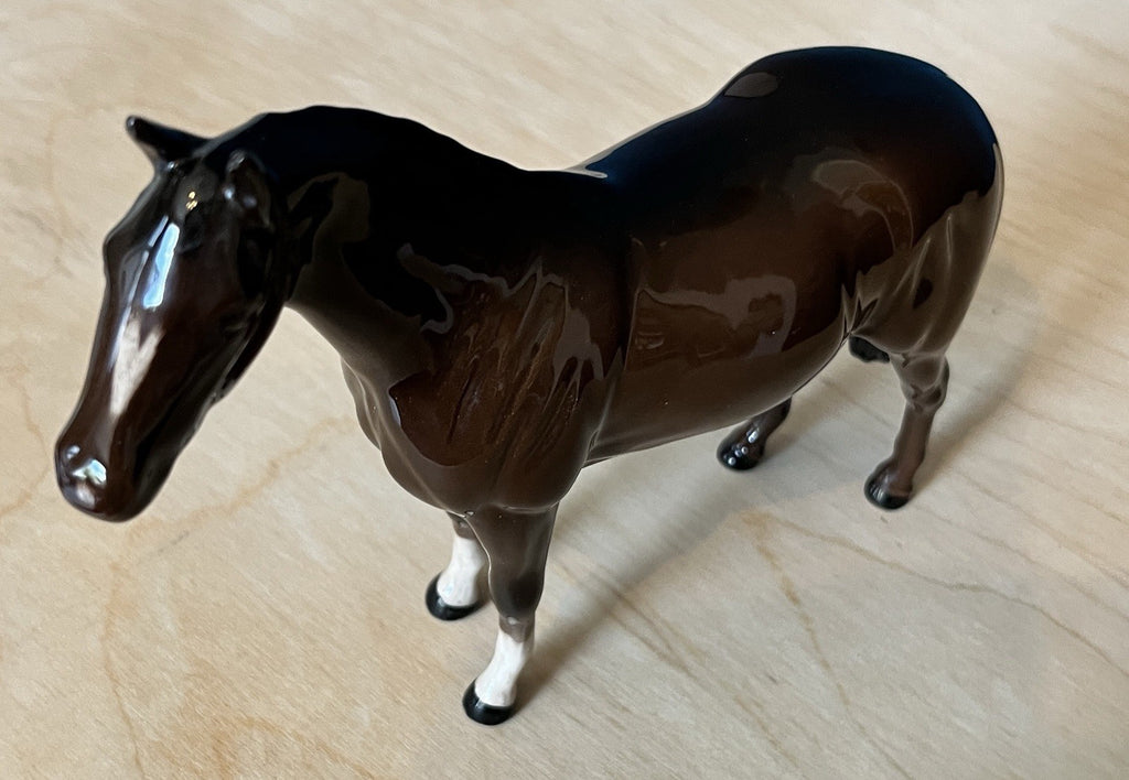 Royal Doulton Horse Figurine Bay Thoroughbred Horse Figure 16cm