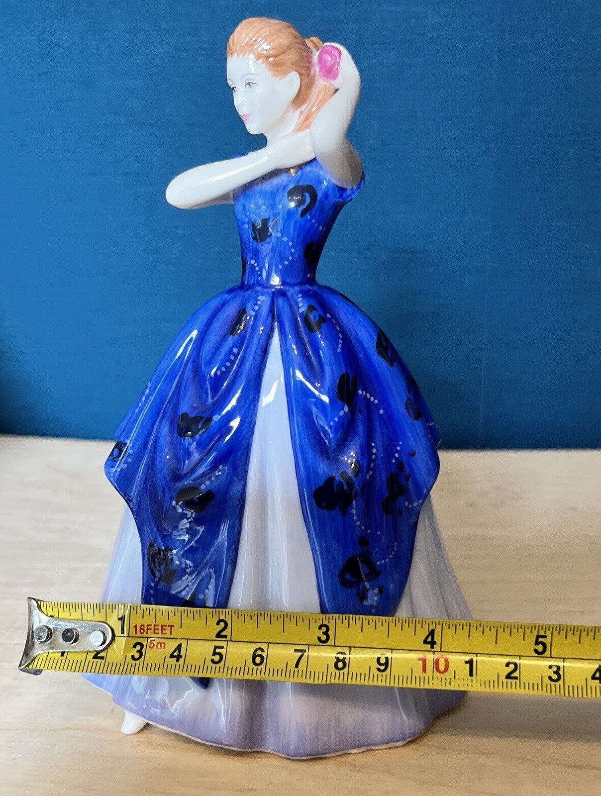 Royal Doulton Pretty Ladies Lauren Figurine HN Collection Blue Dress Figure 17cm