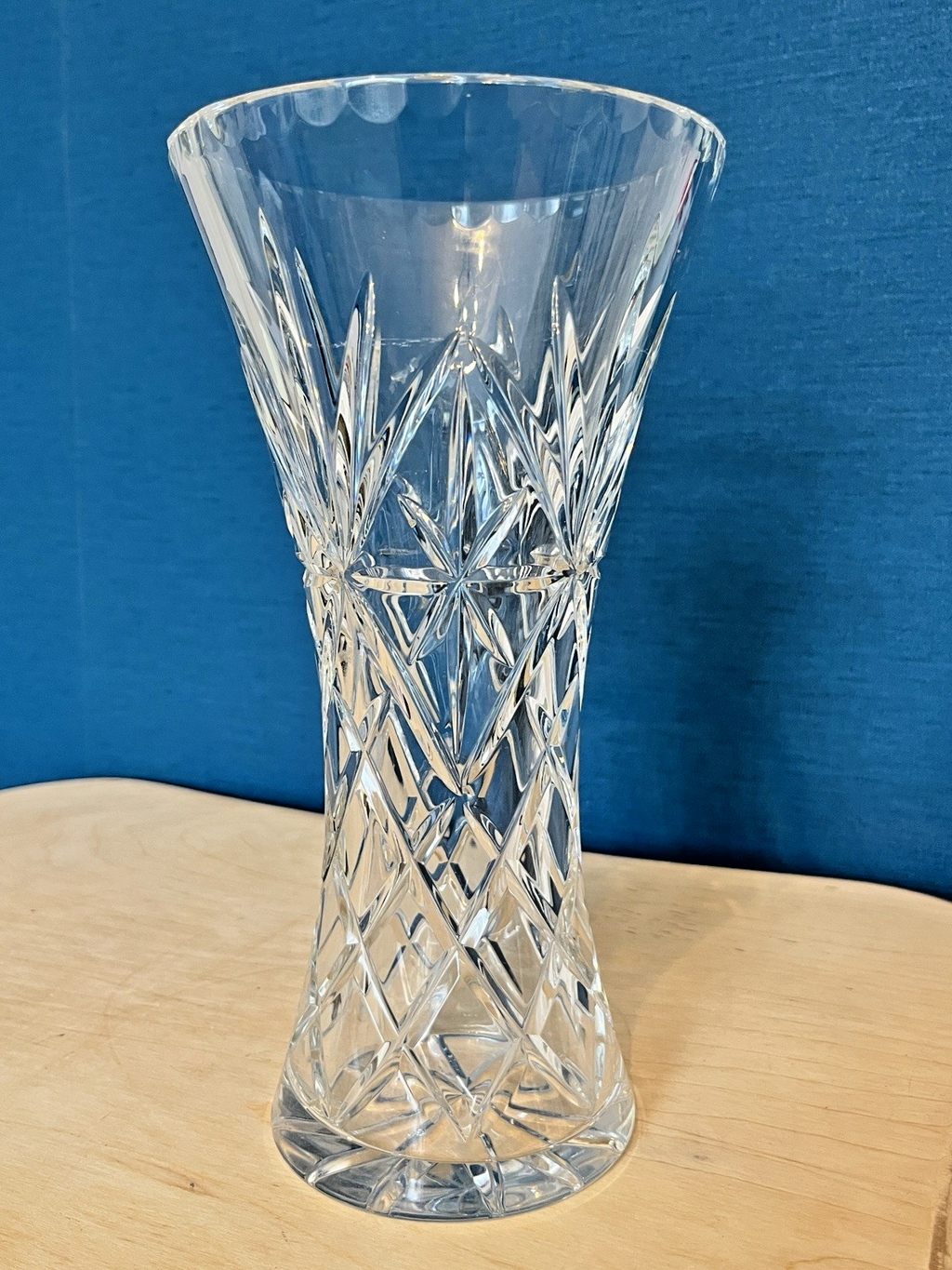 Large Lead Crystal Vase Diamond Cut Trumpet Vase 26cm Tall