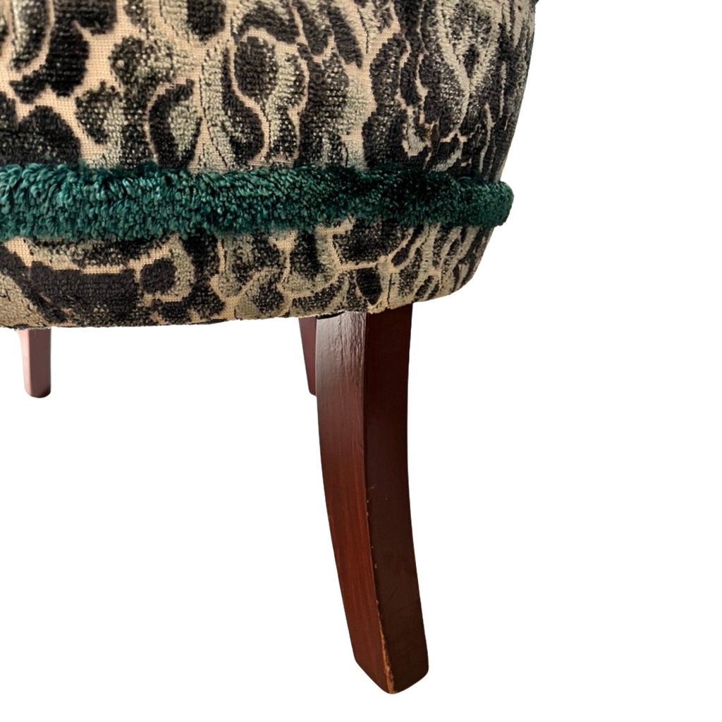 Vintage Upholstered Bedroom Chair Accent Chair Floral Damask Occasional Chair