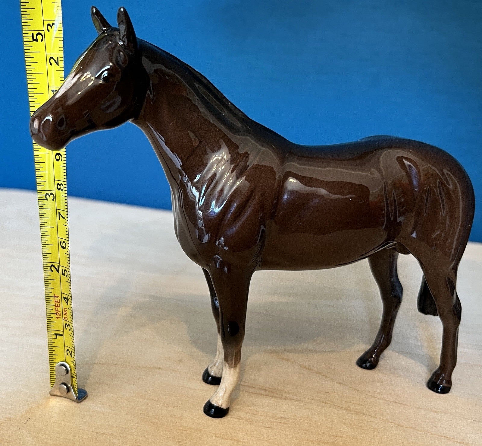 Royal Doulton Horse Figurine Bay Thoroughbred Horse Figure 16cm