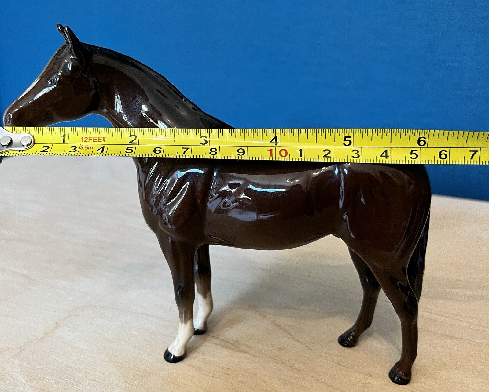Royal Doulton Horse Figurine Bay Thoroughbred Horse Figure 16cm