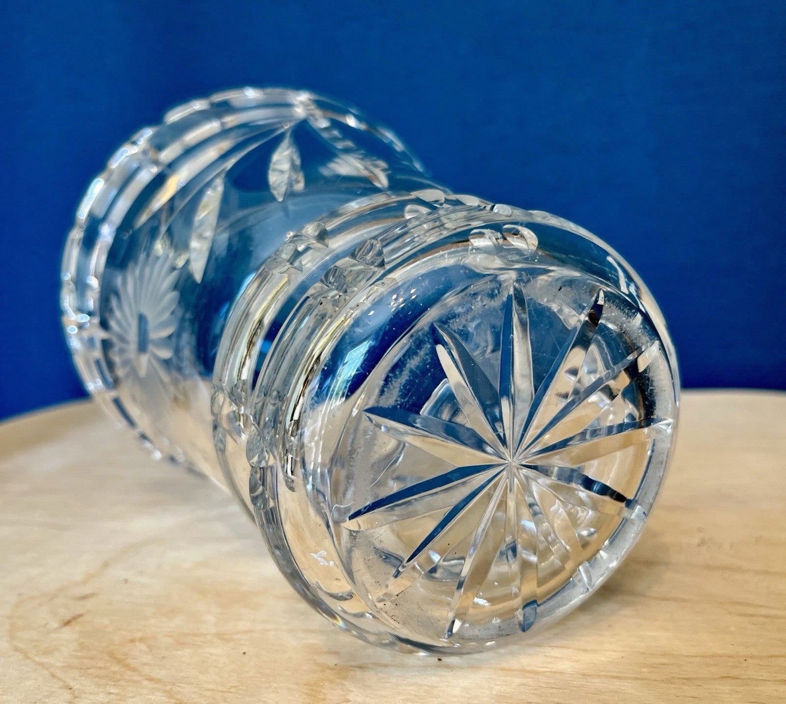 Heavy Cut Crystal Vase Starburst Floral Cut Glass Vase 16cm Crystal Ice Bucket