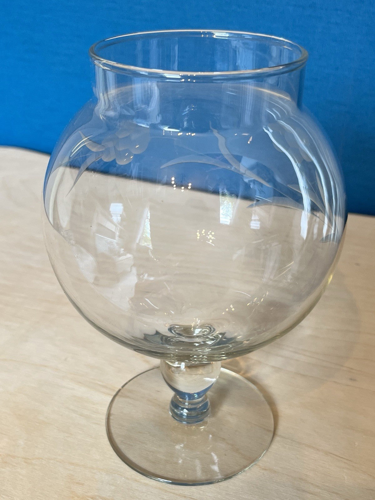 Vintage Etched Glass Rose Bowl Candy Dish Bon Bon Bowl Pedestal 18cm