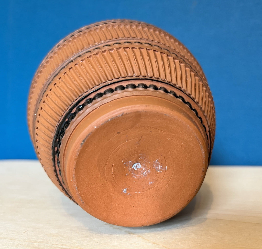 Vintage Studio Pottery Vase Ribbed Terracotta Brown Ceramic Vase 12cm