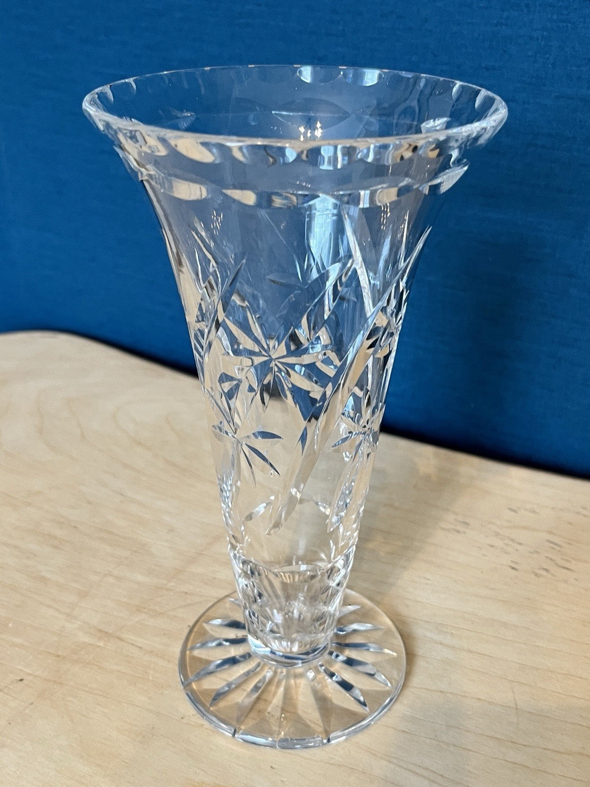 Vintage Cut Crystal Vase Star Cut Glass Flower Vase 20cm VGC