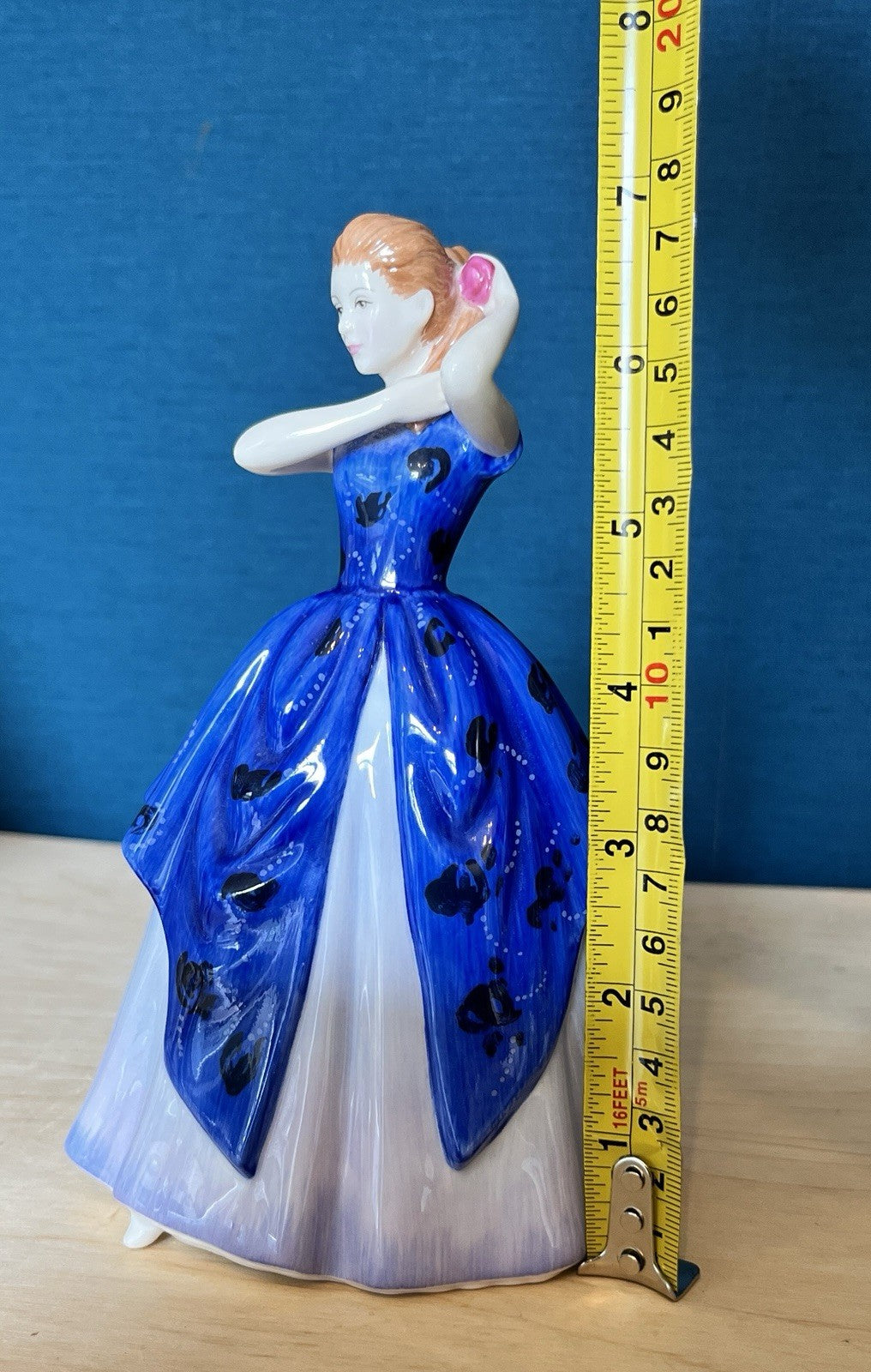 Royal Doulton Pretty Ladies Lauren Figurine HN Collection Blue Dress Figure 17cm