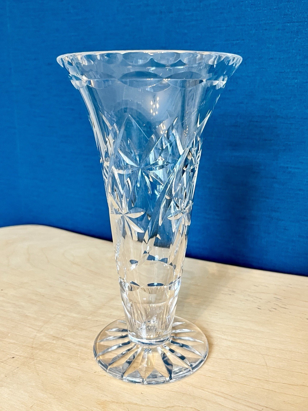 Vintage Cut Crystal Vase Star Cut Glass Flower Vase 20cm VGC