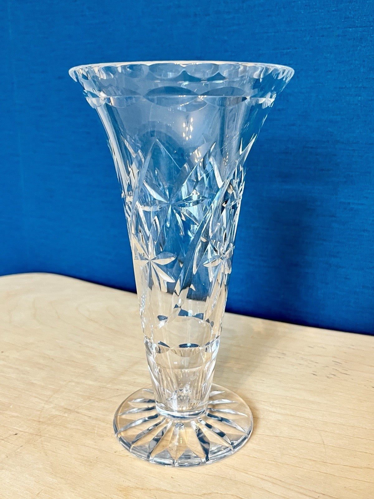 Vintage Cut Crystal Vase Star Cut Glass Flower Vase 20cm VGC