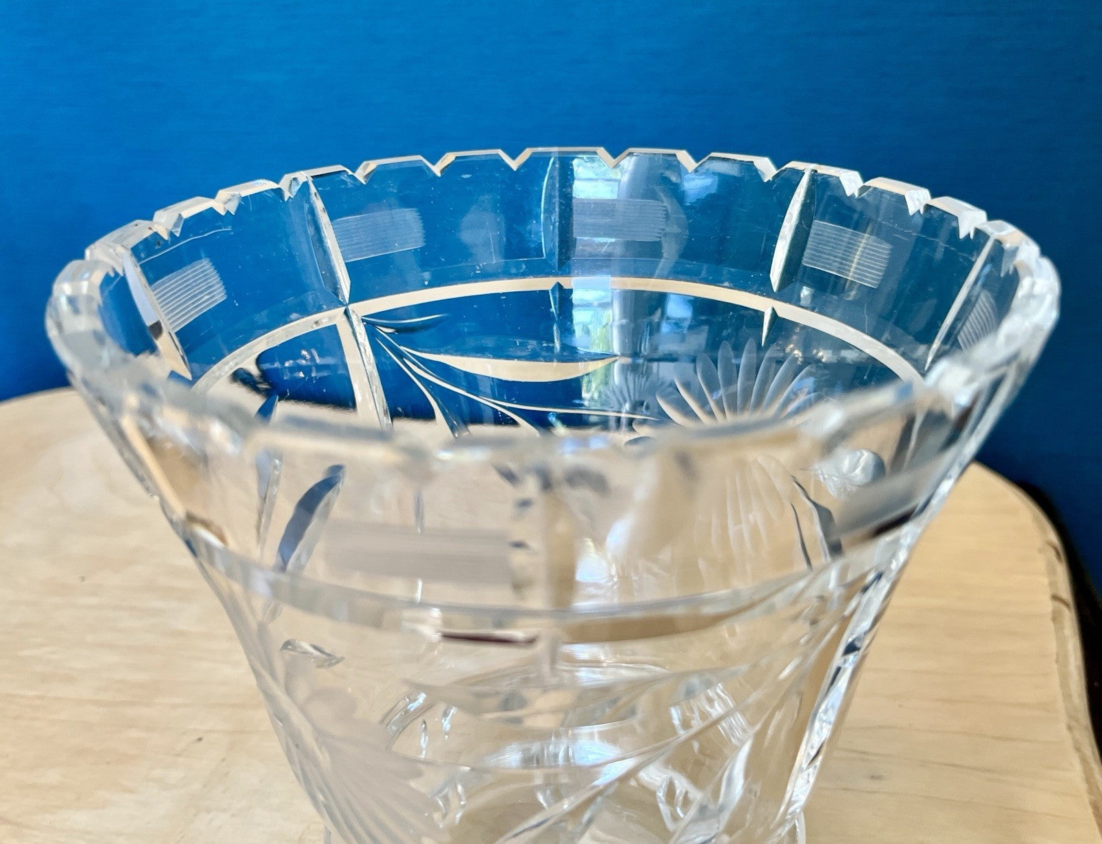 Heavy Cut Crystal Vase Starburst Floral Cut Glass Vase 16cm Crystal Ice Bucket