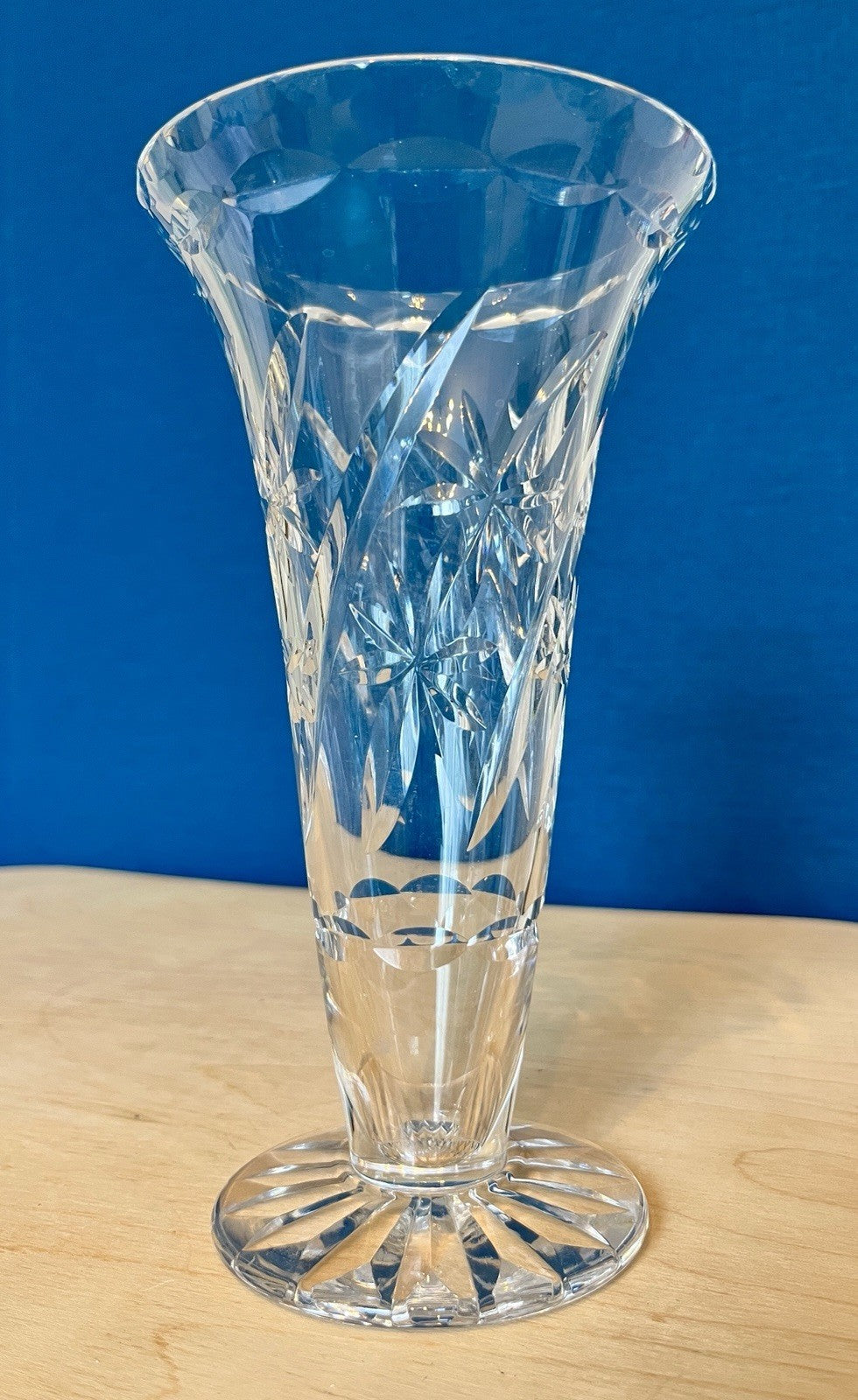 Vintage Cut Crystal Vase Star Cut Glass Flower Vase 20cm VGC
