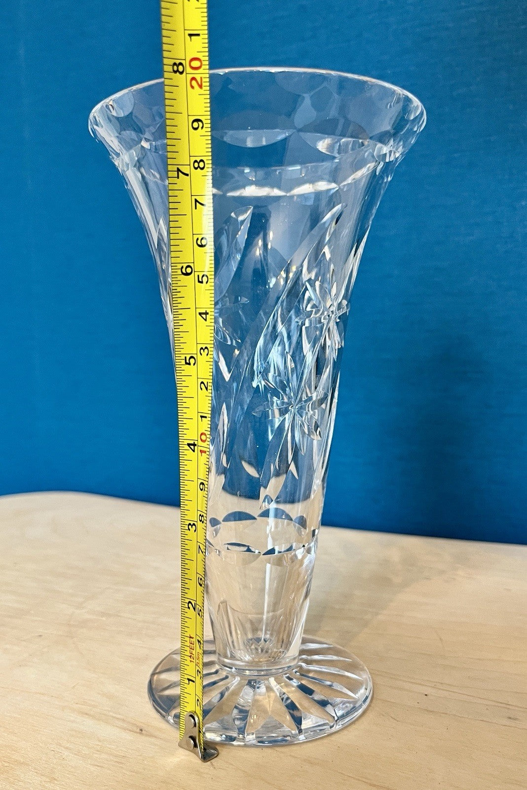Vintage Cut Crystal Vase Star Cut Glass Flower Vase 20cm VGC