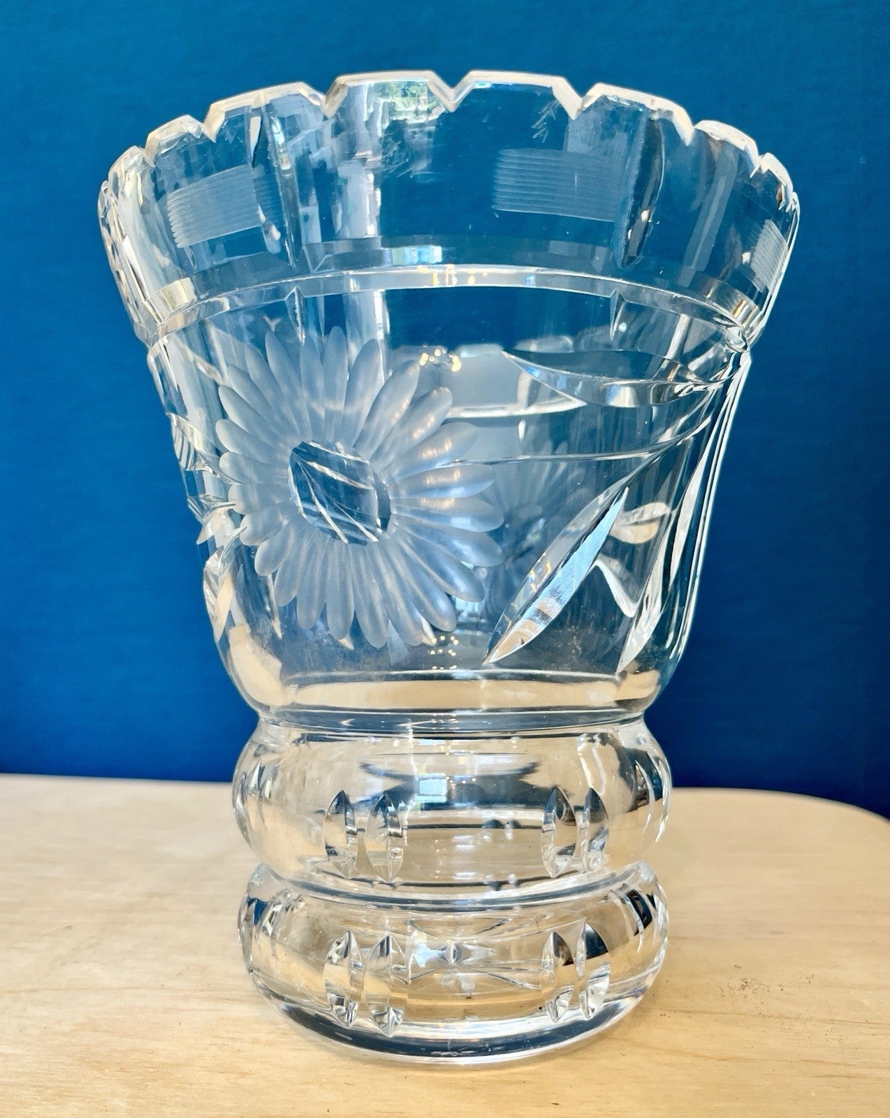 Heavy Cut Crystal Vase Starburst Floral Cut Glass Vase 16cm Crystal Ice Bucket