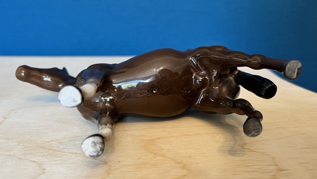 Royal Doulton Horse Figurine Bay Thoroughbred Horse Figure 16cm