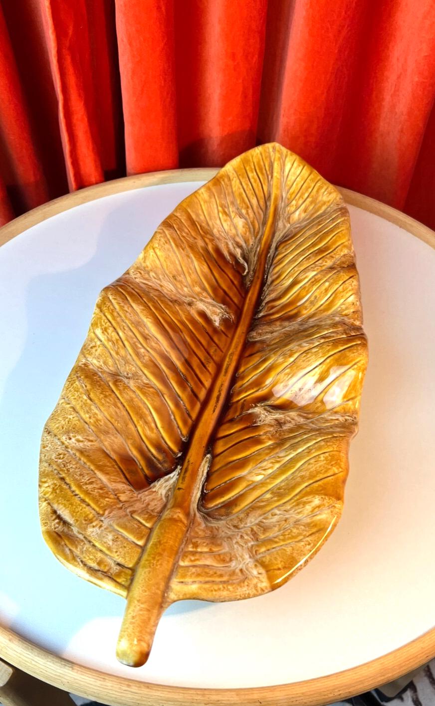 Wade California Pottery 3D Apple Leaf Majolica Drip Glaze Serving Platter 51cm