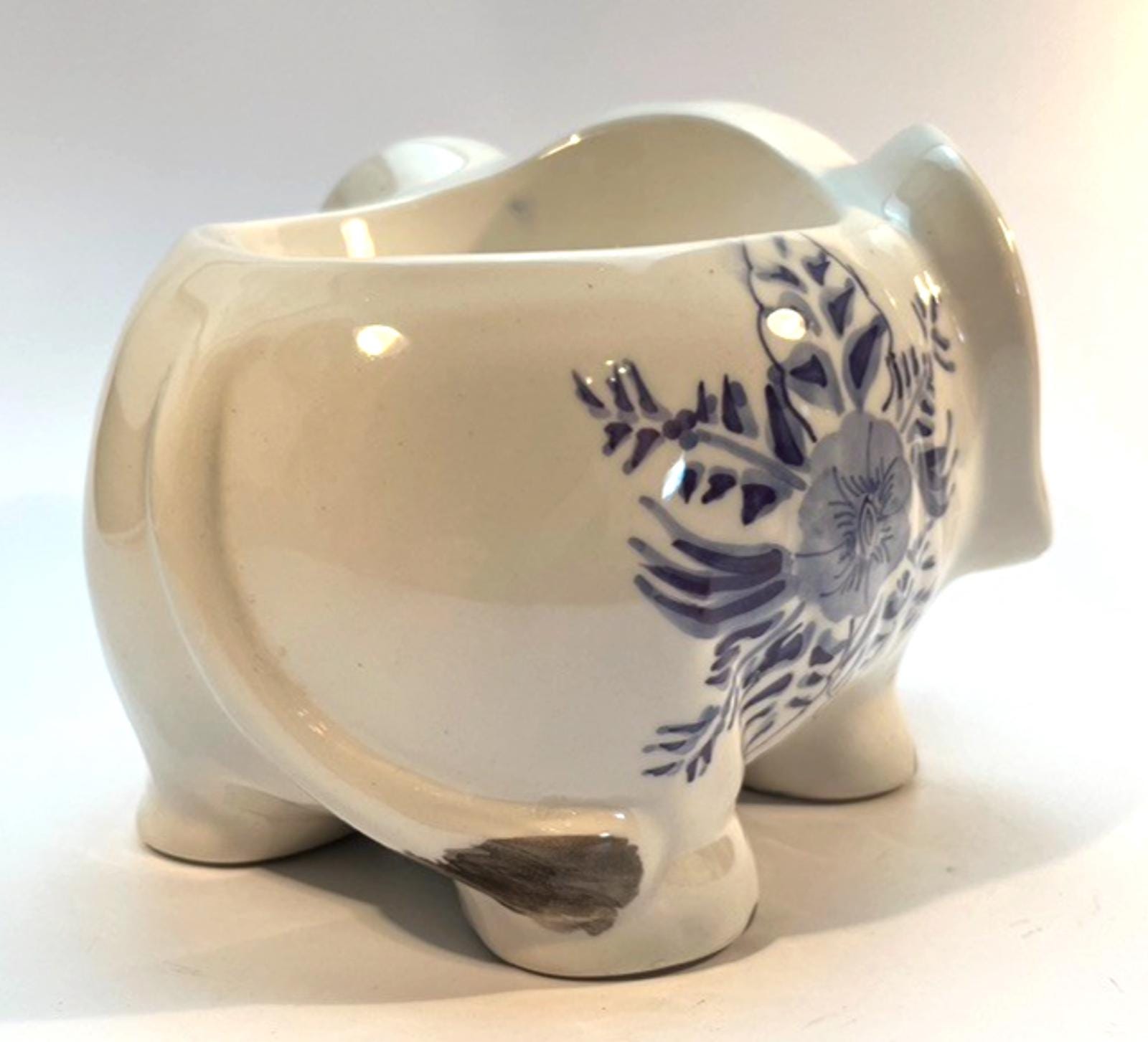 Vintage Ceramic Elephant Planter, Hand Painted Kitsch Plant Pot Figurine 20cm
