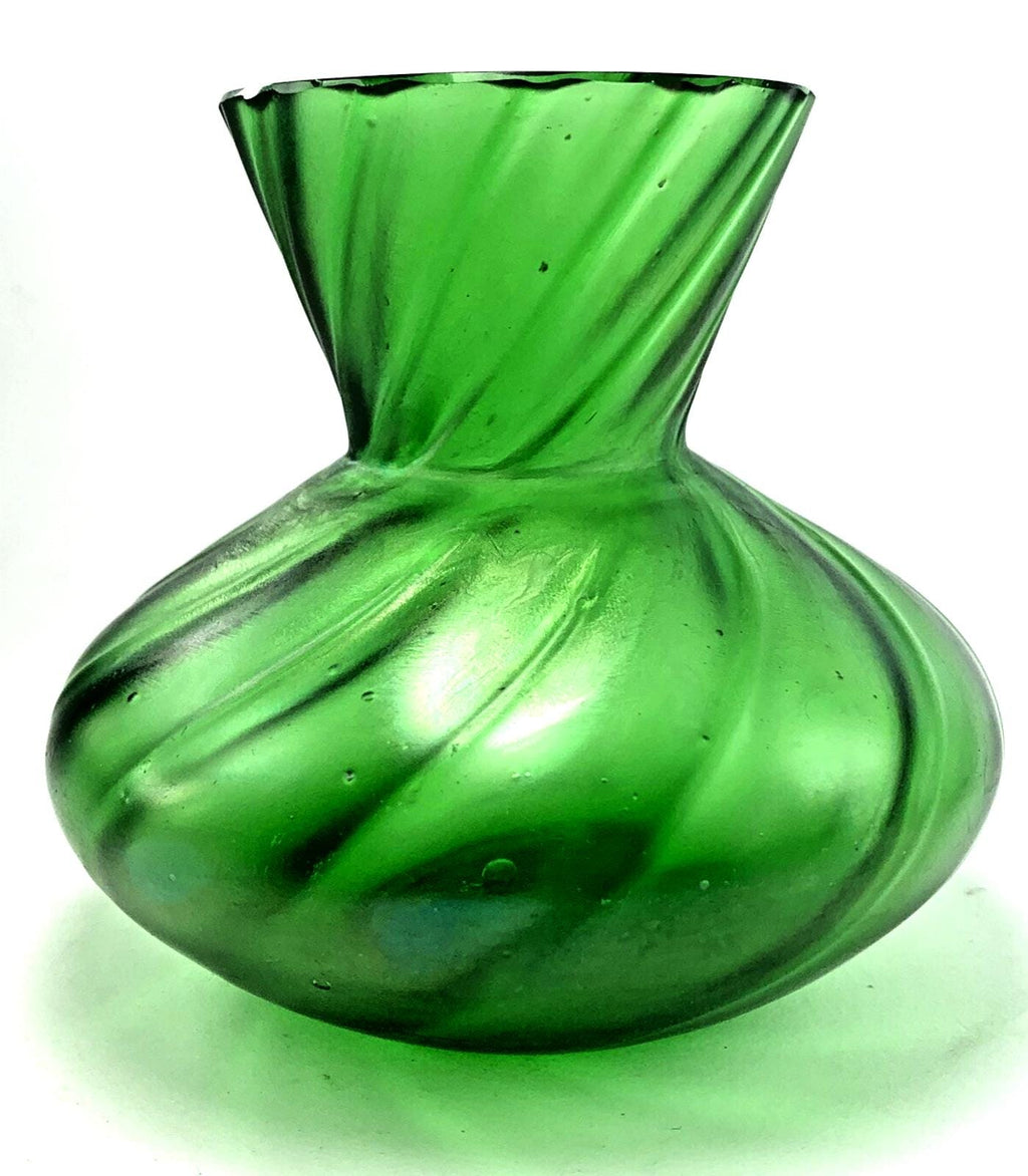 Antique Green Lustre Glass Vase: Art Nouveau Swirl Pattern