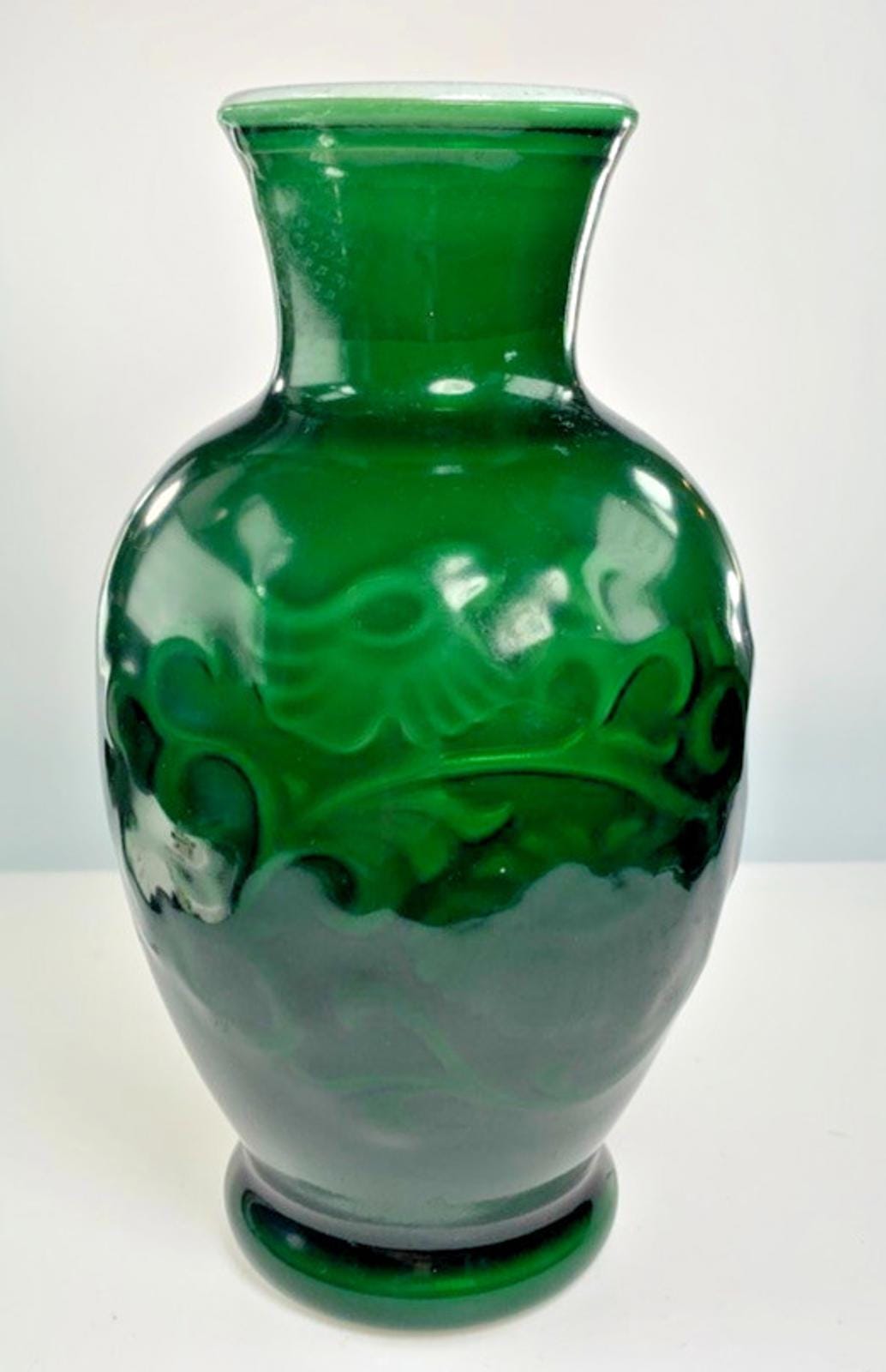 Vintage 1981 Avon Jade Green Glass Vase: Embossed Floral Scented Decor